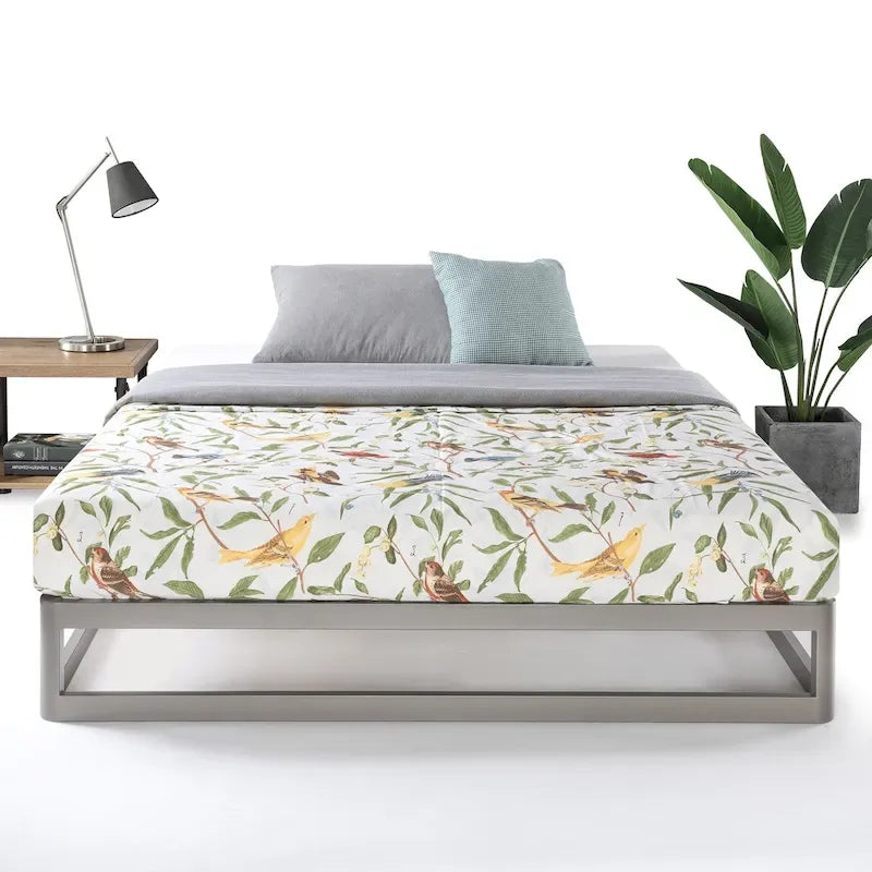 Cadre de lit plateforme en métal robuste Porch & Den McCamant de 9 pouces