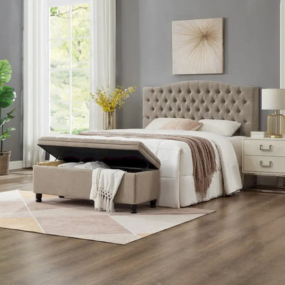 Banc de rangement capitonné en lin avec pieds en bois fuselés