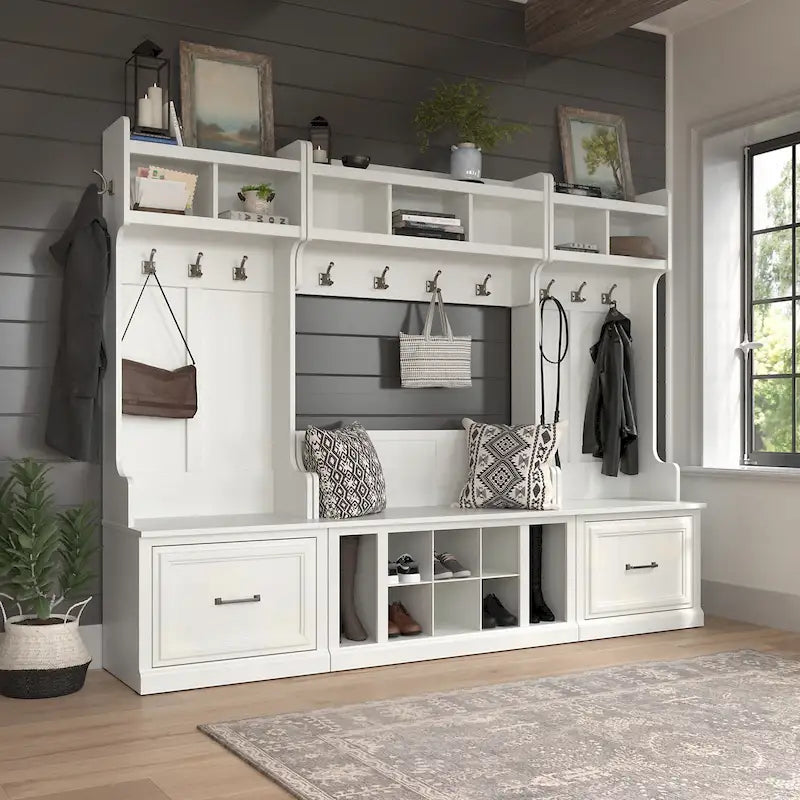 Ensemble de rangement d'entrée Woodland avec porte-manteau par Bush Furniture