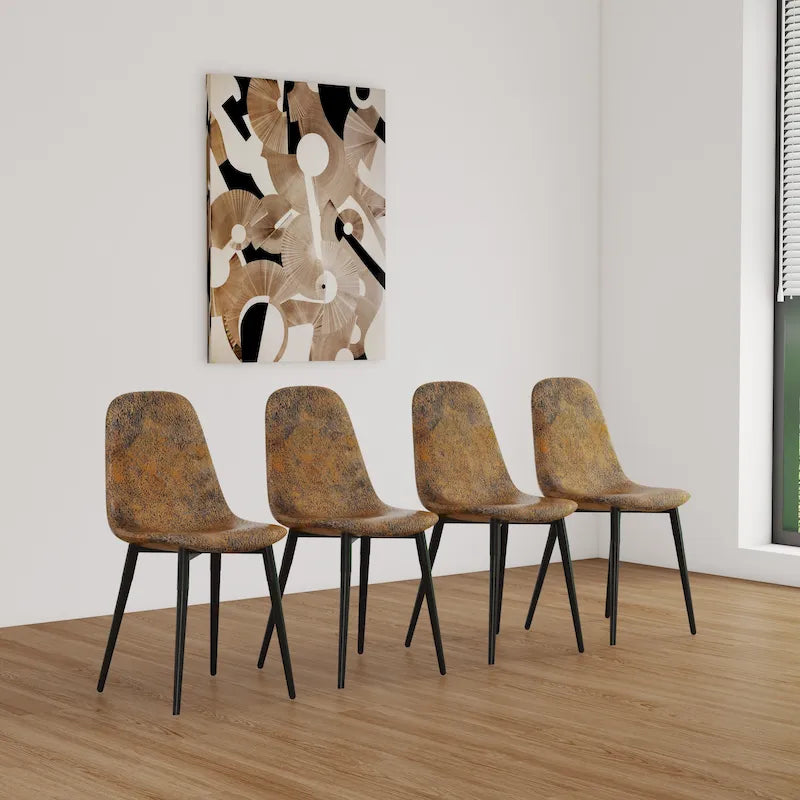 4 chaises de salle à manger avec assises en forme de cuillère et pieds en métal noir