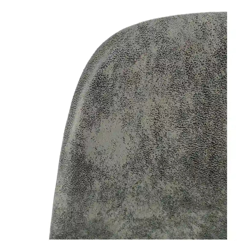 4 chaises de salle à manger avec assises en forme de cuillère et pieds en métal noir