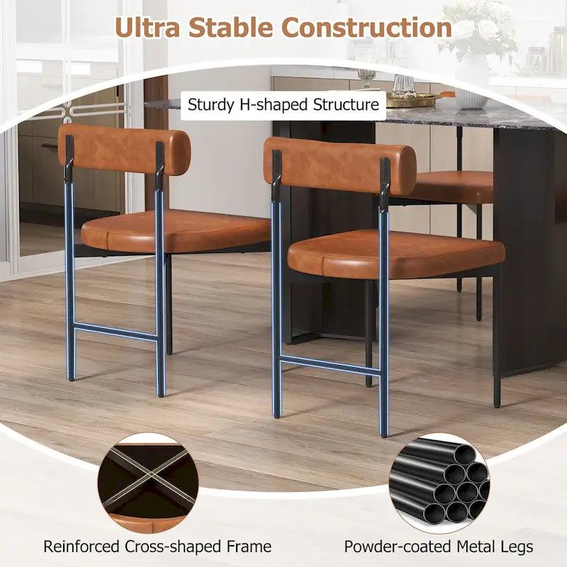 Ensemble de 2 chaises de salle à manger Gymax, revêtues de similicuir, pour la cuisine.