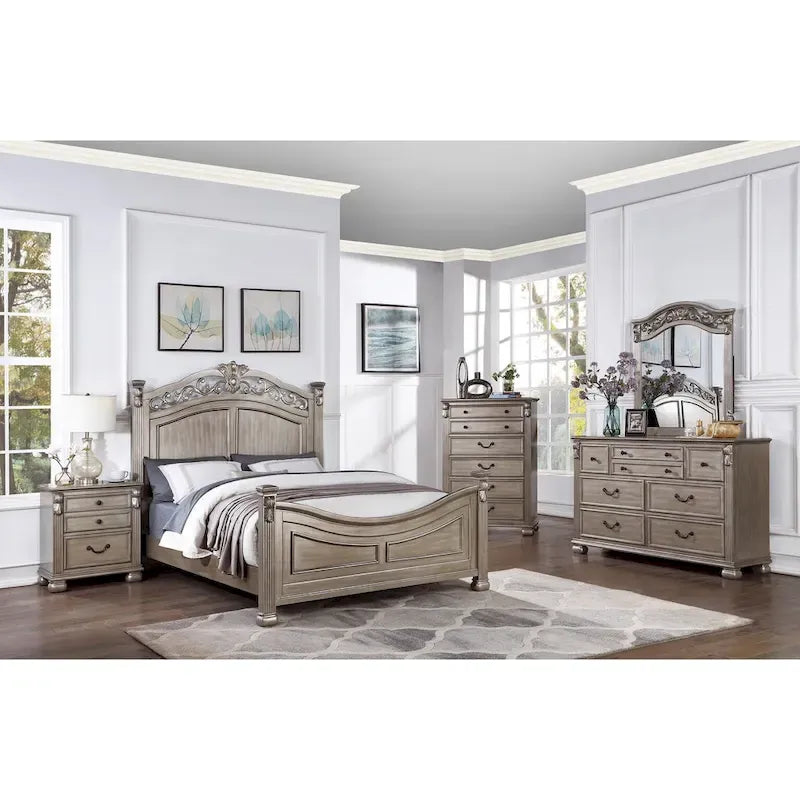 Lit California King Size 1 pièce, style classique, argent antique, tête et pied de lit au design unique.