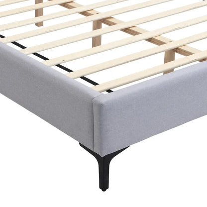 Lit plateforme en lin gris, grand lit capitonné avec tête de lit à oreilles, lampes de chevet et étagères de rangement, lit à panneaux chics