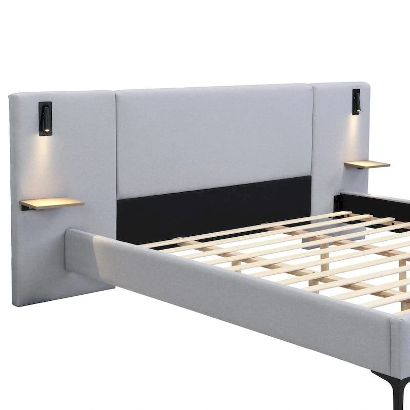 Lit plateforme en lin gris, grand lit capitonné avec tête de lit à oreilles, lampes de chevet et étagères de rangement, lit à panneaux chics