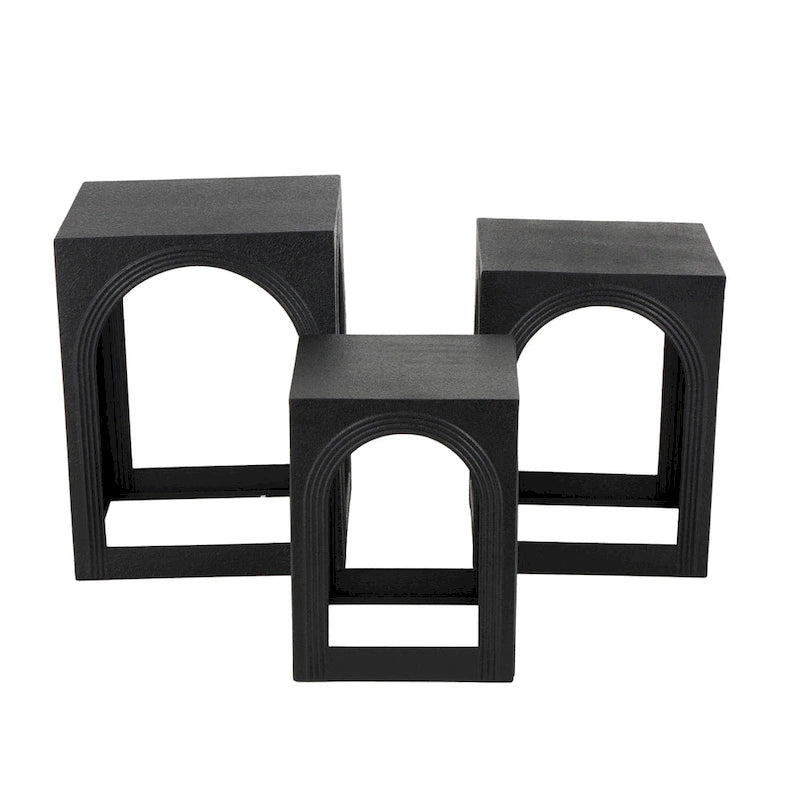 Table d'appoint gigogne en métal avec découpes cintrées - Ensemble de 3 - Noir - Roche River Decor - 40,6 cm (L) x 40,6 cm (l) x 53,3 cm (H)
