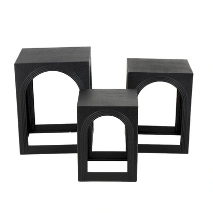Table d'appoint gigogne en métal avec découpes cintrées - Ensemble de 3 - Noir - Roche River Decor - 40,6 cm (L) x 40,6 cm (l) x 53,3 cm (H)