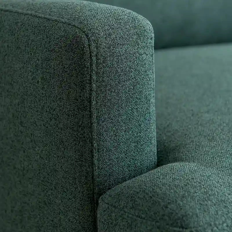 Canapé deux places moderne en tissu, idéal pour le salon, la chambre ou un appartement.