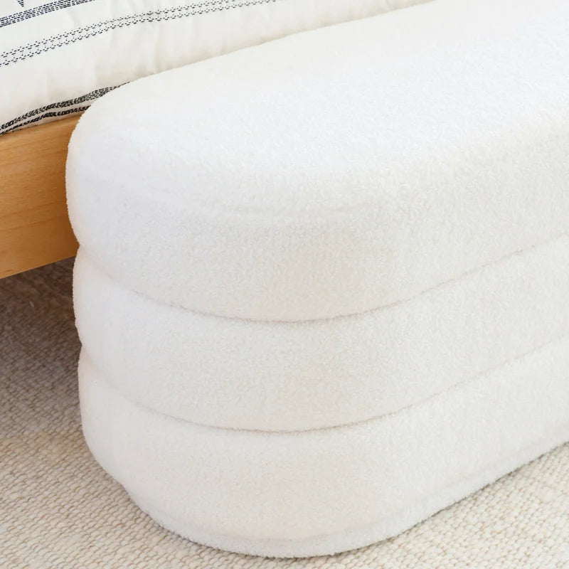 Pouf oblong blanc Halley en sherpa