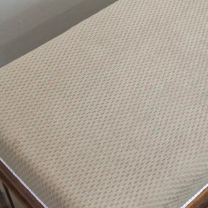 Banc de rangement Windsor en bois sculpté