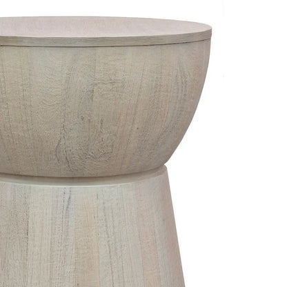 Table d'appoint tambour en bois sculpté par East at Main