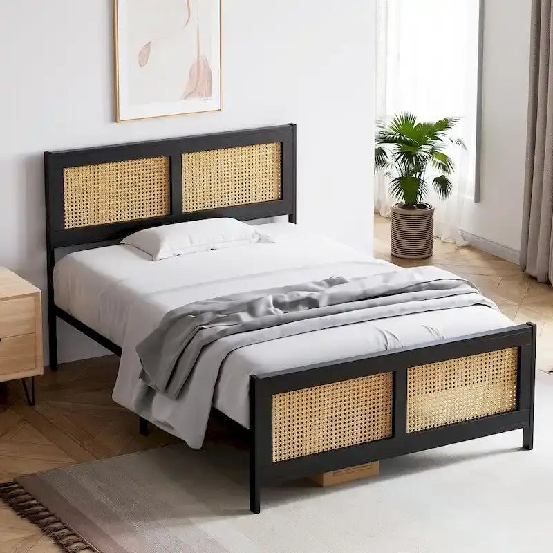 Cadre de lit avec tête et pied de lit en rotin