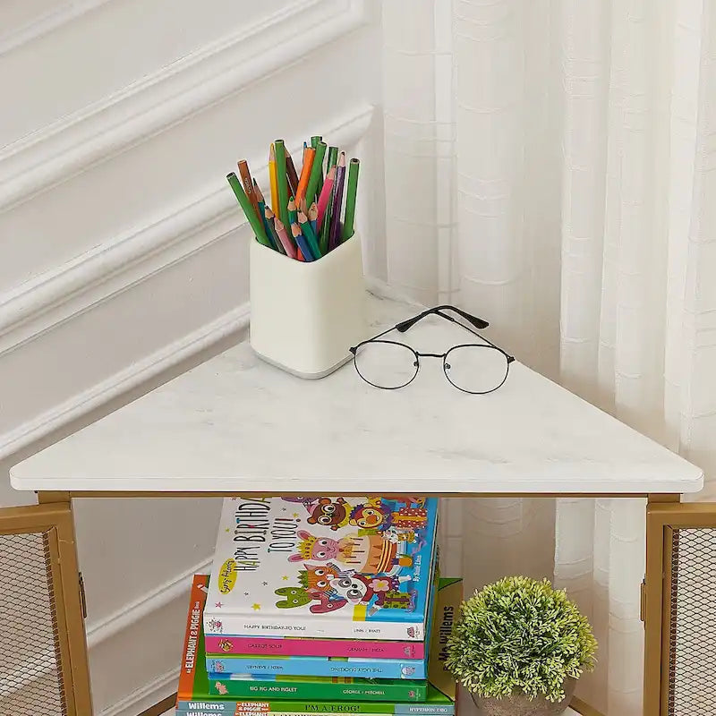 Table d'angle triangulaire de style industriel avec armoire de rangement à double porte et à 3 niveaux