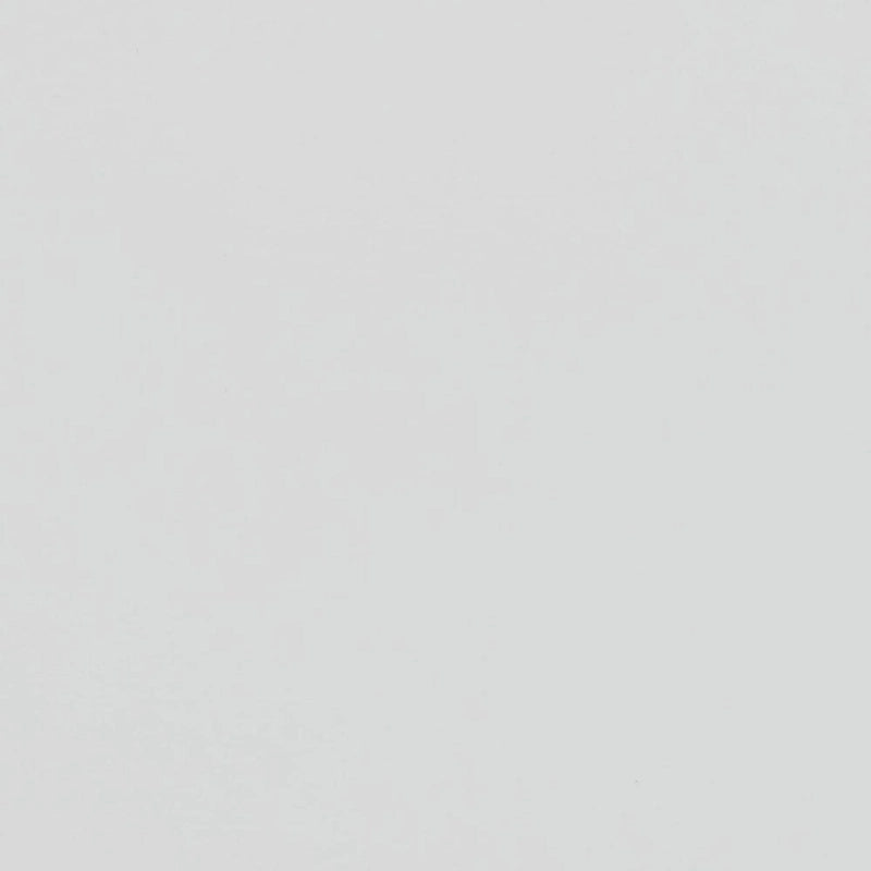 Lit plateforme Louetta Coastal blanc, format queen, avec tête de lit sculptée contrastée