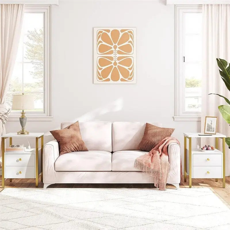 Table d'appoint avec station de recharge - 40 cm (P) x 40 cm (L) x 61 cm (H)