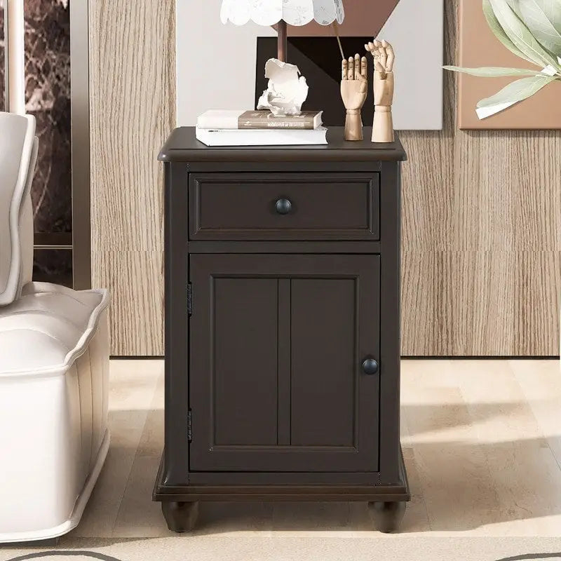 Table d'appoint étroite multifonctionnelle de style classique vintage avec ports USB et 1 tiroir avec porte-gobelets, table de chevet pour canapé