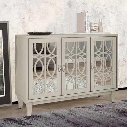 Buffet moderne et élégant en bois avec trois portes d'armoires à miroir