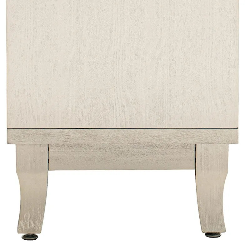 Buffet moderne et élégant en bois avec trois portes d'armoires à miroir