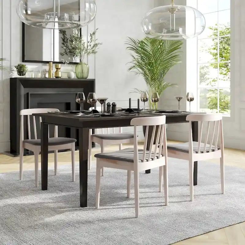 Chaise de salle à manger commerciale en bois massif avec assise rembourrée en vinyle